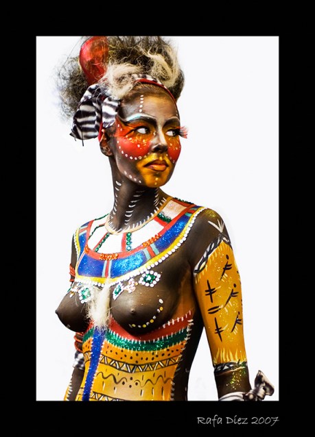 nevandoenlaguinea@hotmail.com